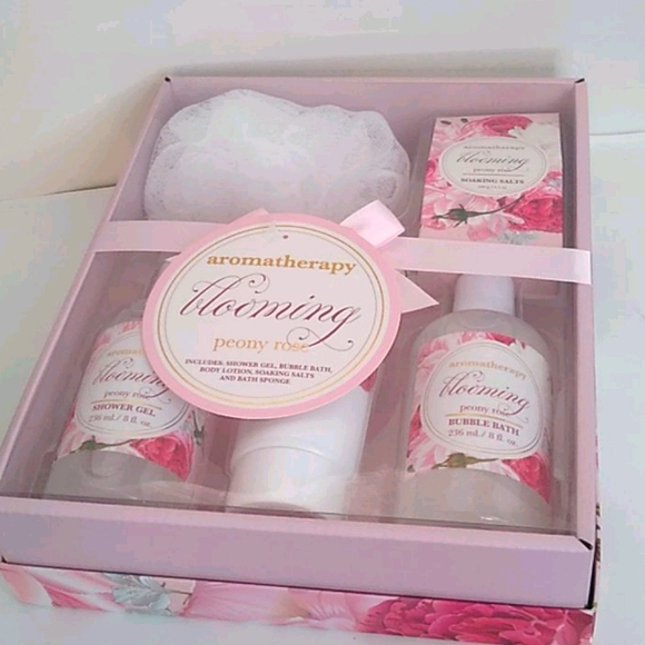 Bath & Body 2 Sets Of Aromatherapy Bath Gift Box Peony Rose Poshmark